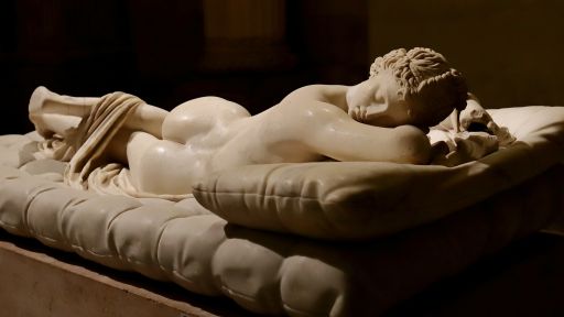 Rome antique (-150) : hermaphrodite endormie