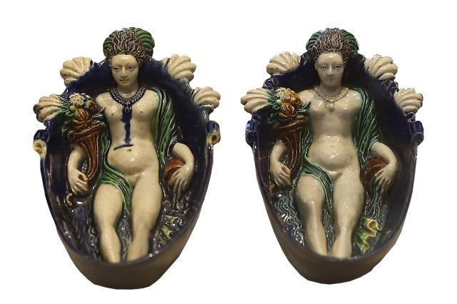 法国16世纪釉陶小雕像